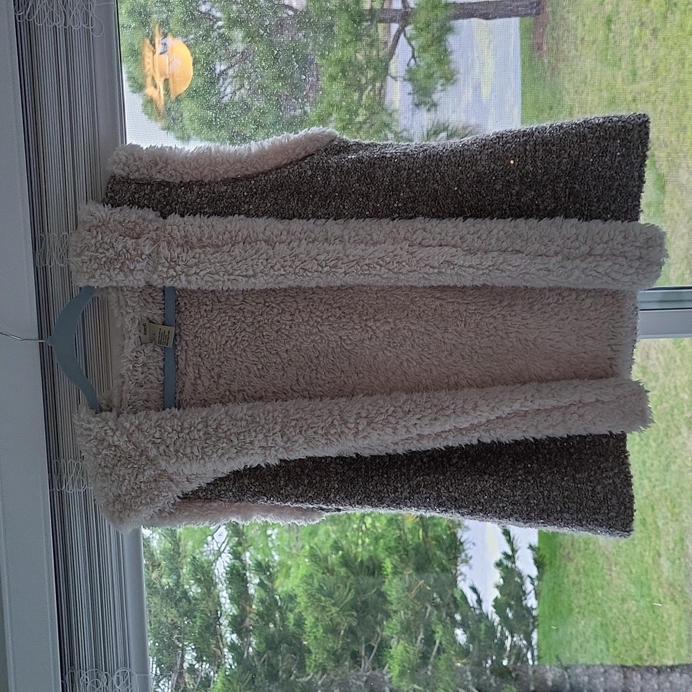 escio vest fleece lined size Large